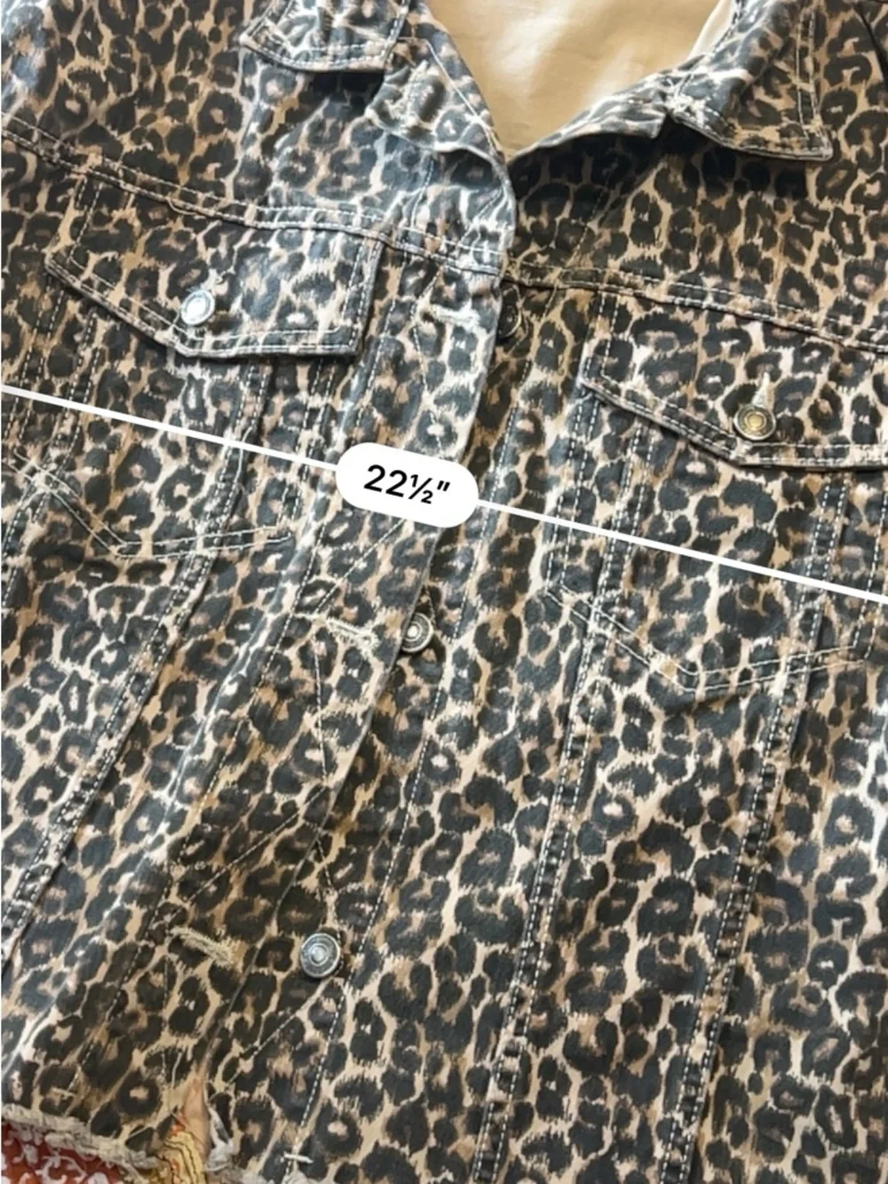 Free People Leopard Print Cropped Jean Jacket L - Picture 5 of 8
